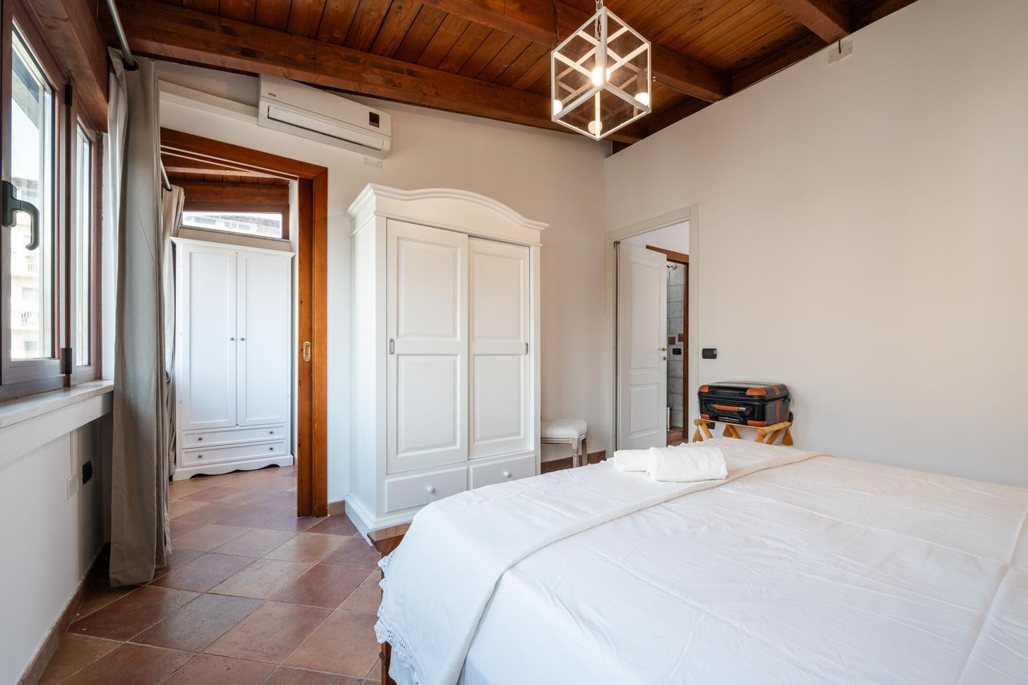 Apartment Greta House San Benedetto Cagliari