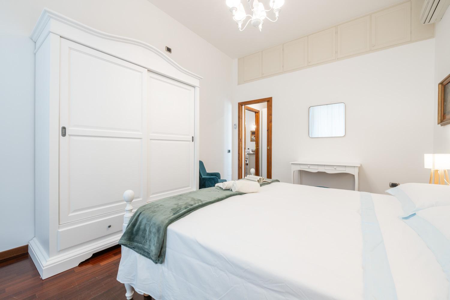 Greta House San Benedetto Apartment